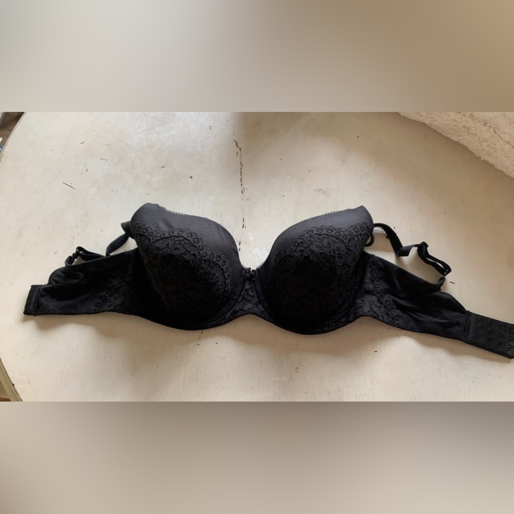 Black Lace 34DDD Victorias Secret Bra